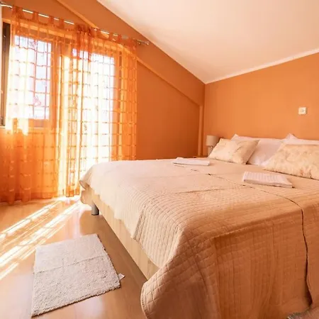 Apartment The Double View Makarska