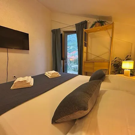 아파트 Sea And Mountain Views - Old Town Retreat 마카르스카